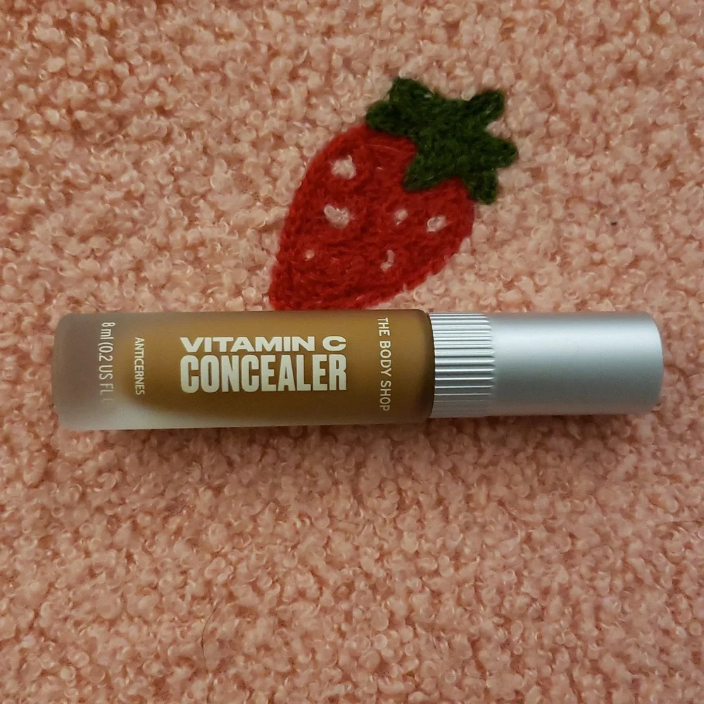 Tan 2W Vitamin C Concealer - The Body Shop